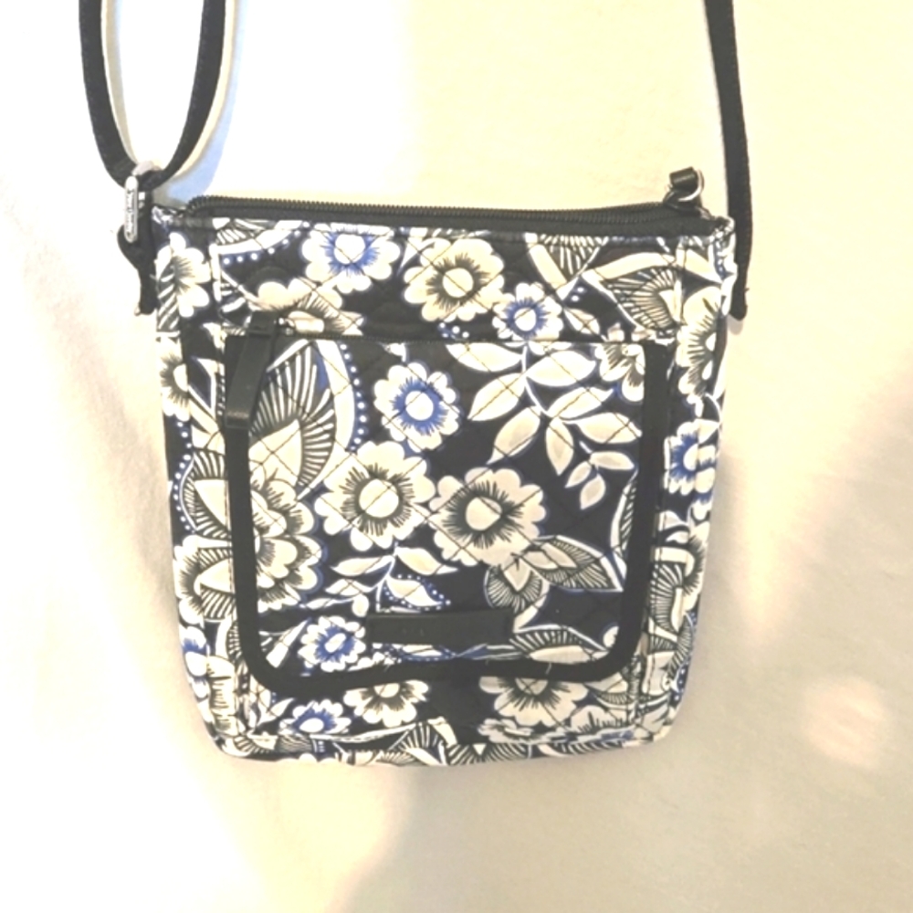 Vera Bradley blue paisley mini hipster